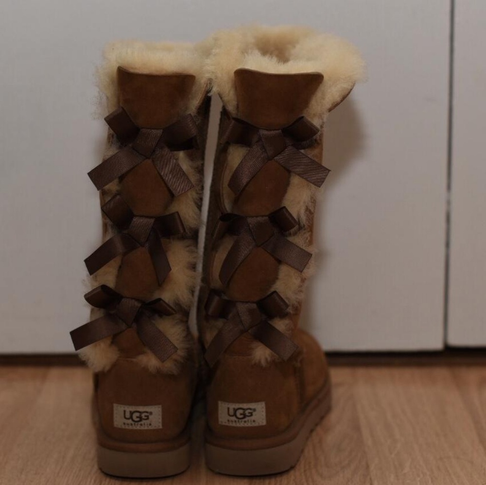 Ugg Bailey Bow Tall Womens
